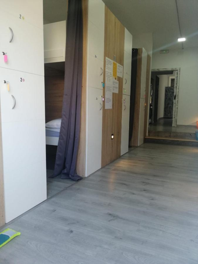 Albergue Alecer Кальдас-де-Рейс Екстер'єр фото